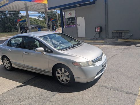 Used 2008 Honda Civic LX image 8