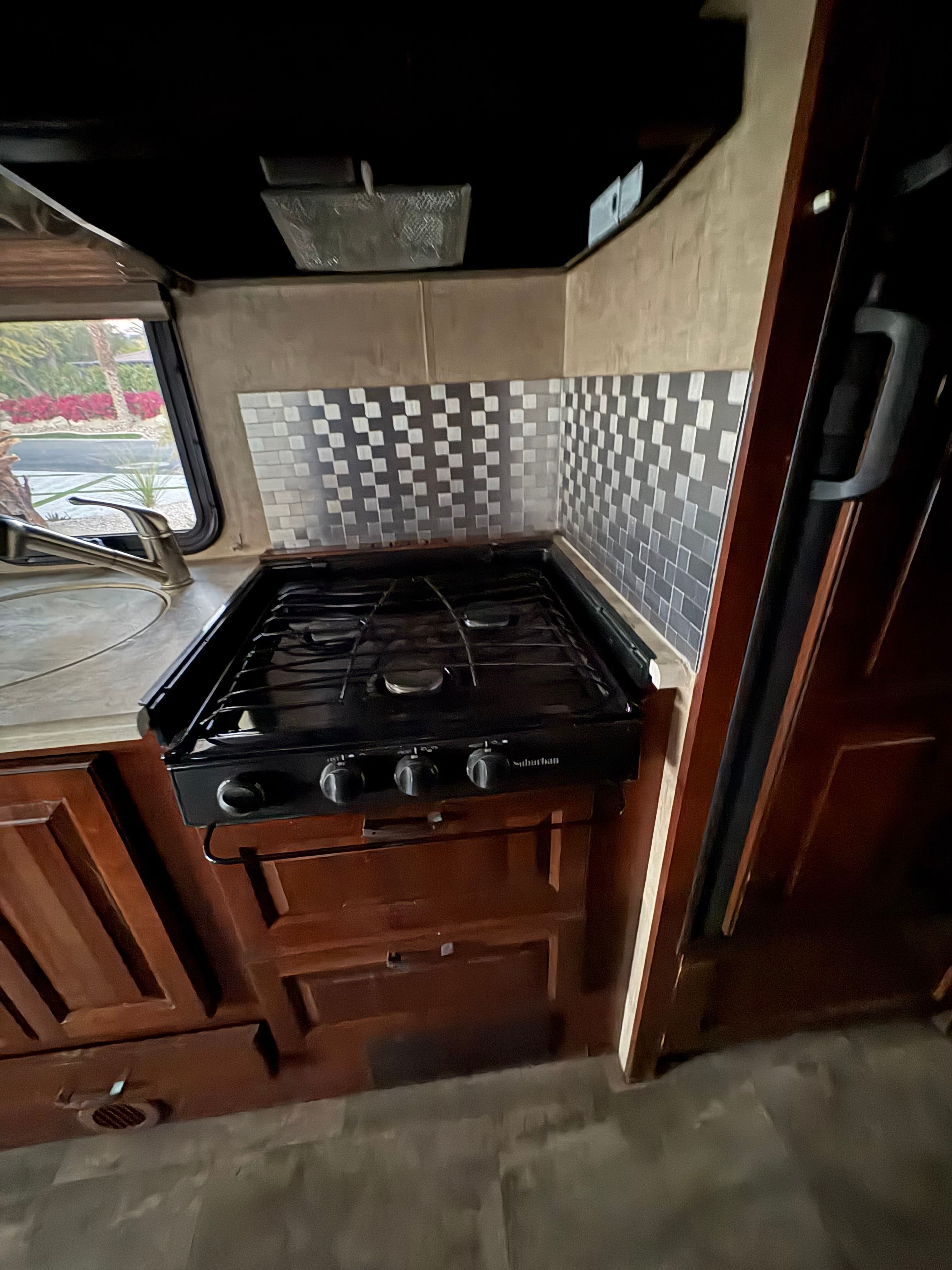 Used 2014 Mercedes-Benz Sprinter 3500 image 11
