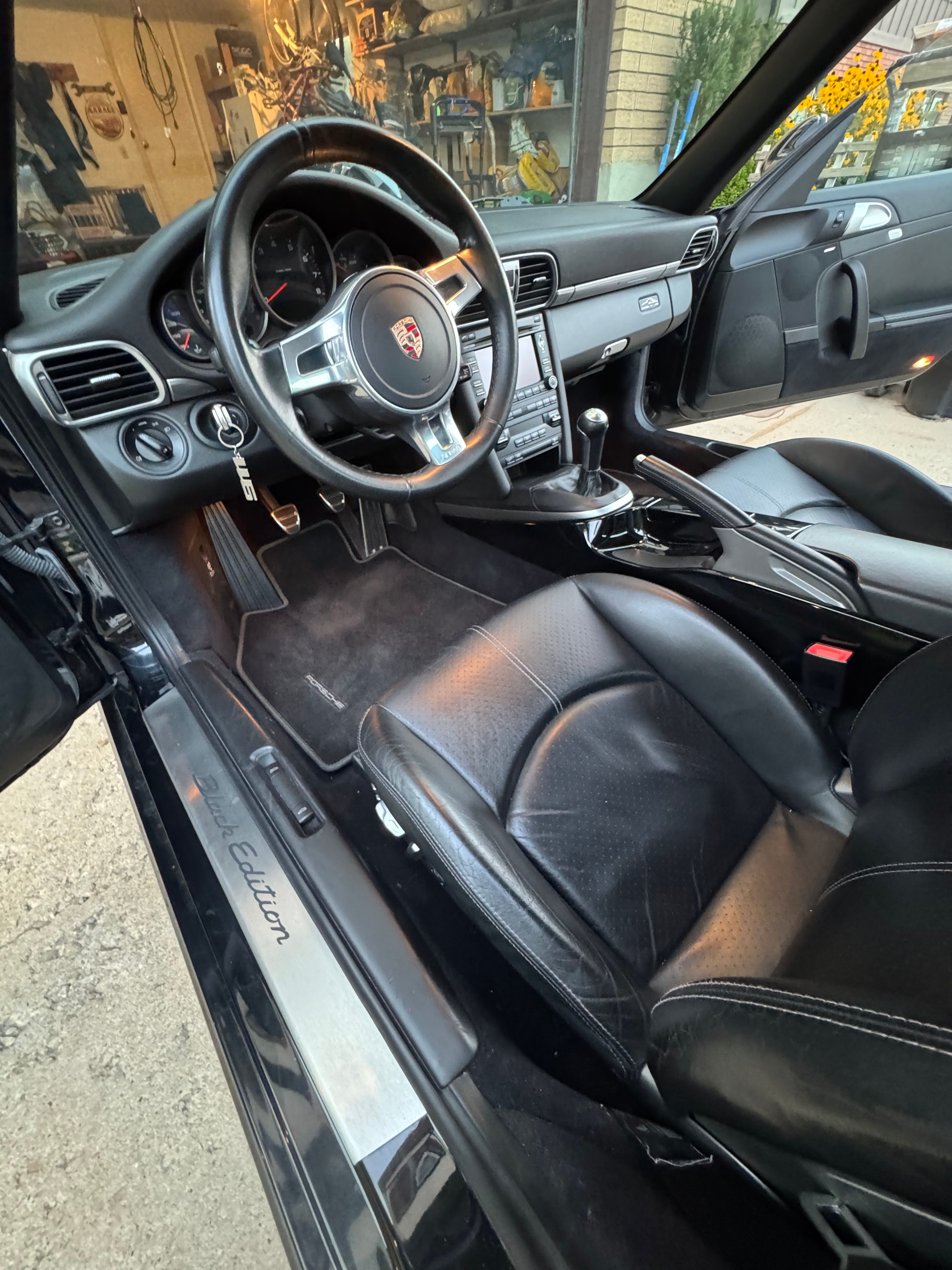 Used 2012 Porsche 911 Carrera Black Edition RWD image 13