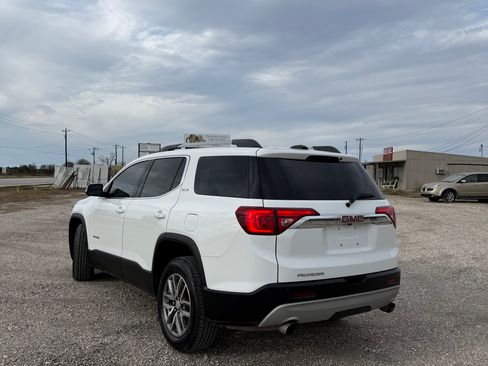 Used 2017 GMC Acadia SLE w/ Driver Alert Package I image 9