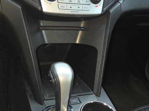 Used 2015 Chevrolet Equinox LS AWD/4WD image 9