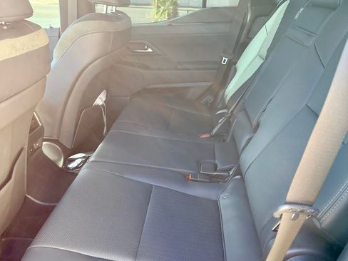 Used 2026 Lexus GX 550 550 Overtrail+ Sport Utility 4 image 10