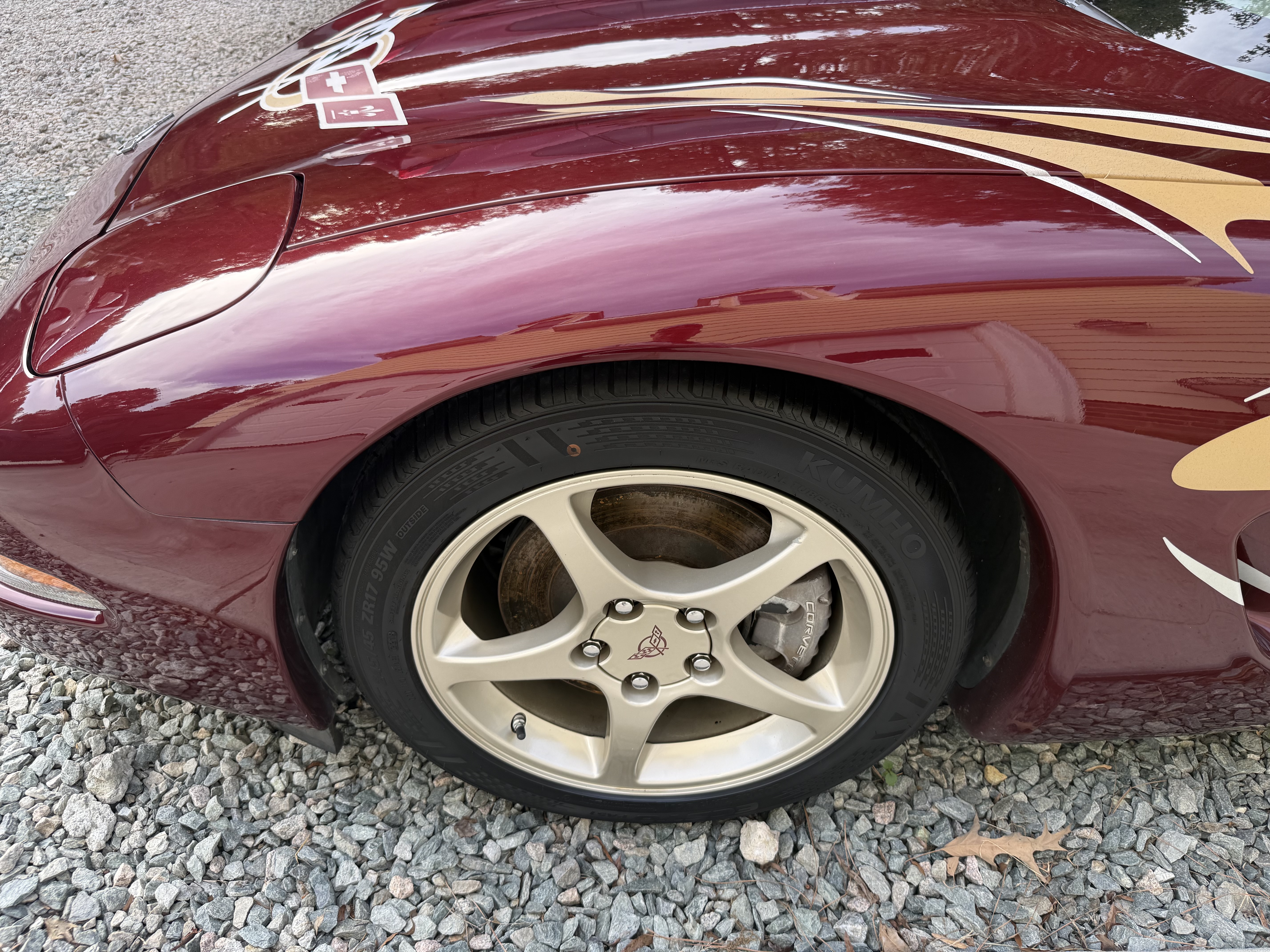 Used 2003 Chevrolet Corvette Convertible w/ Preferred Equipment Group1 RWD image 12