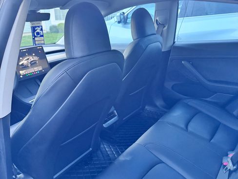 Used 2023 Tesla Model 3 Standard Range image 15
