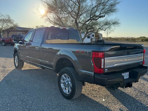 Used 2020 Ford F350 Limited image 14