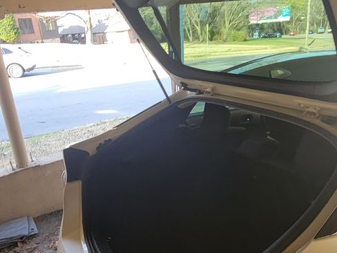 Used 2017 Toyota Prius Two image 5