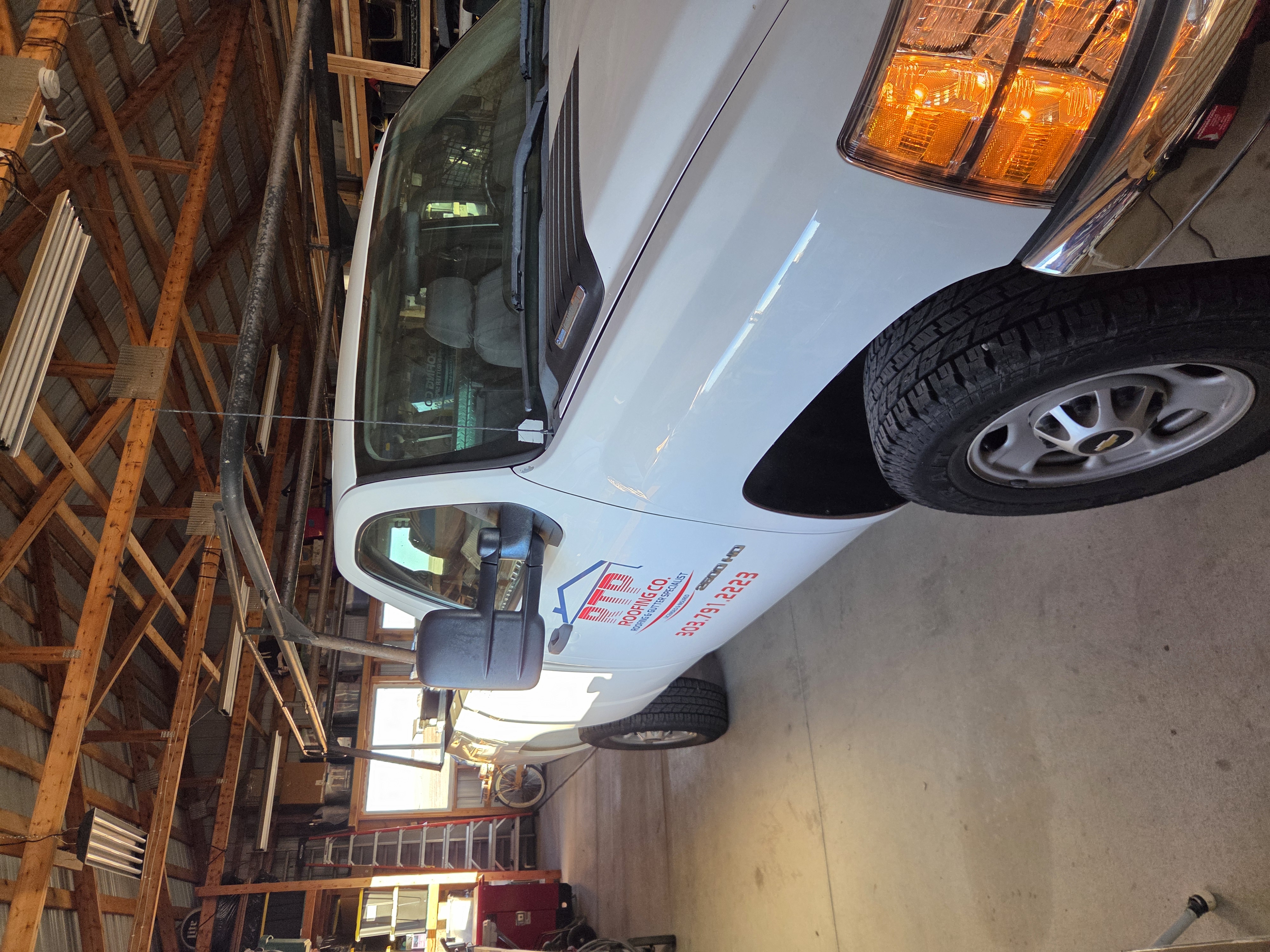 Used 2011 Chevrolet Silverado 2500 W/T w/ Snow Plow Prep Package AWD/4WD image 2