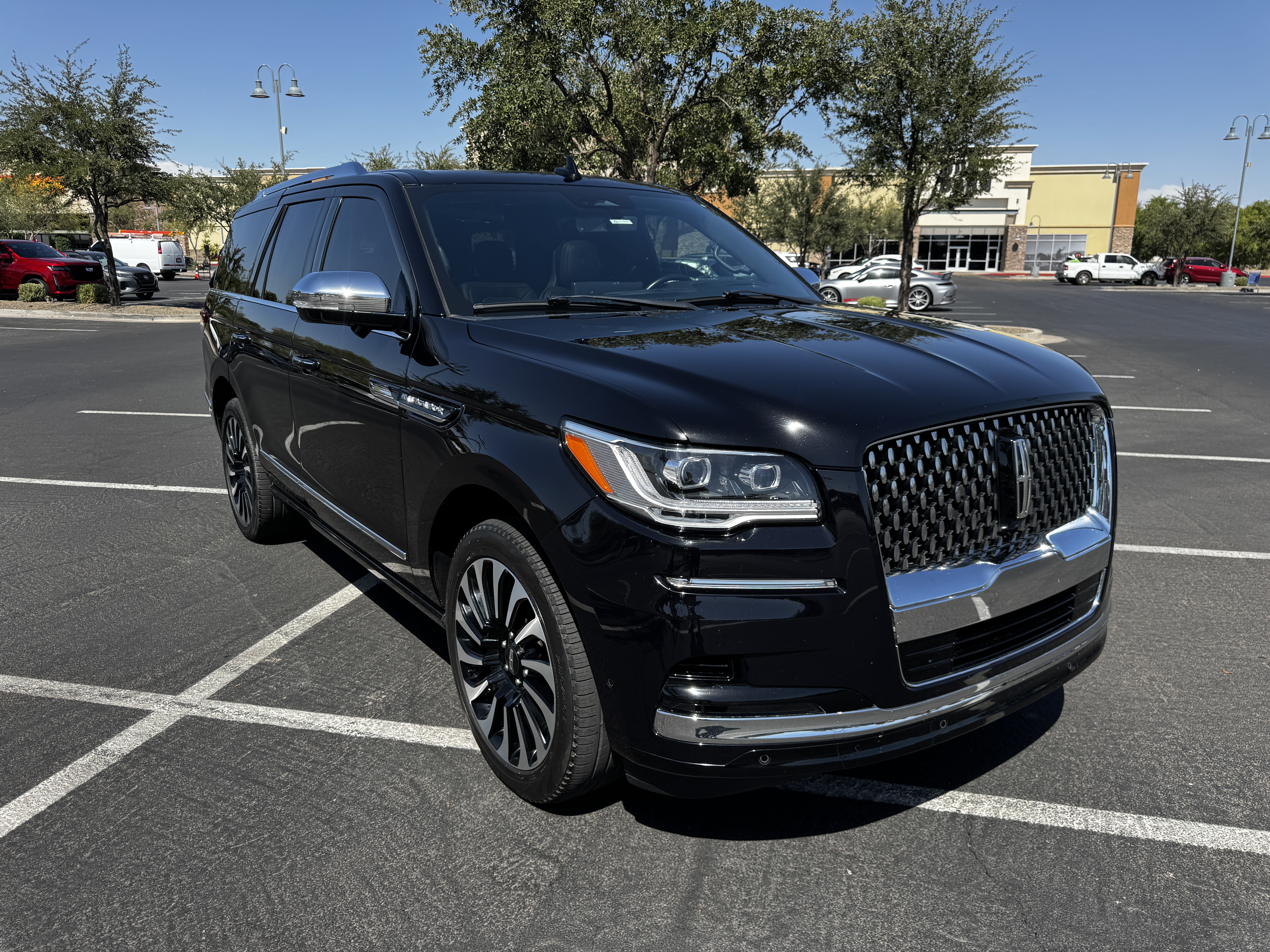 Used 2023 Lincoln Navigator Black Label AWD/4WD image 4