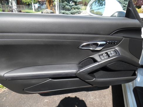 Used 2016 Porsche Cayman S RWD image 14