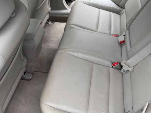 Used 2010 Acura TSX Sedan image 4