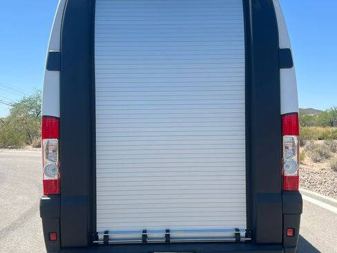 Used 2024 RAM ProMaster 3500 w/ Delivery Van Package FWD image 5