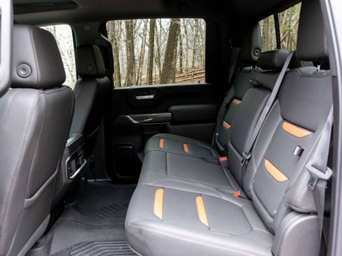 Used 2020 GMC Sierra 2500 AT4 w/ AT4 Premium Package image 17