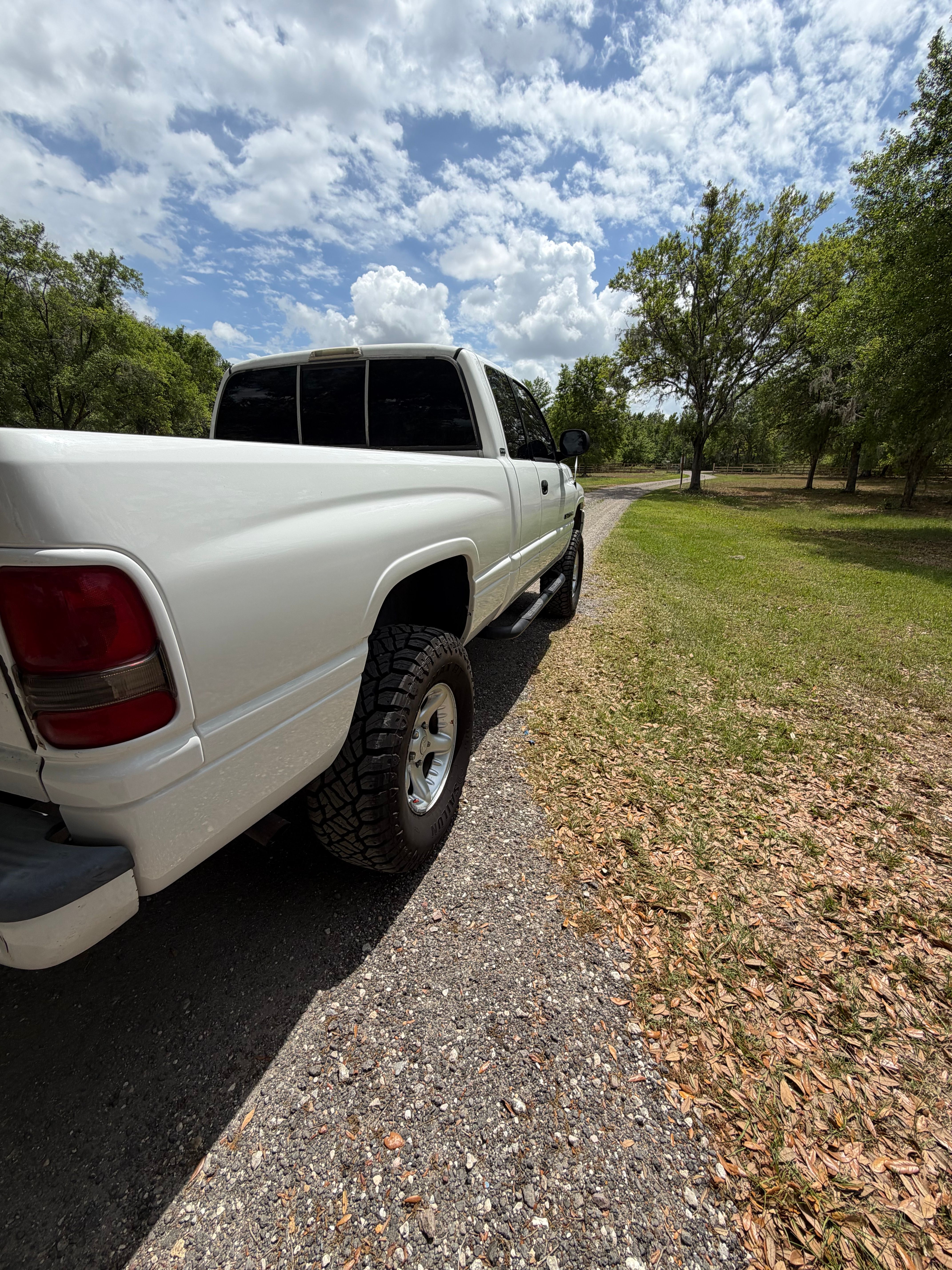 Used 2001 Dodge Ram 1500 Truck 4x4 Quad Cab image 2