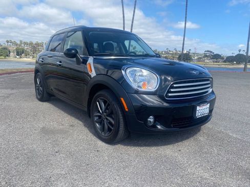 Used 2014 MINI Cooper Countryman FWD image 4