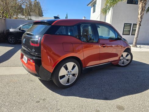 Used 2014 BMW i3 w/ Range Extender image 15