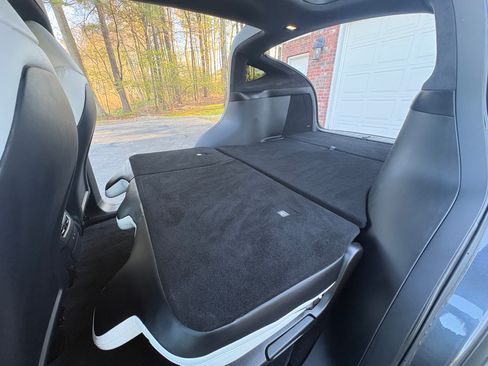 Used 2020 Tesla Model X AWD/4WD image 13