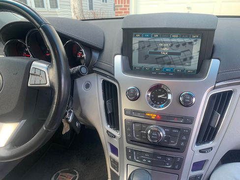 Used 2010 Cadillac CTS Performance image 15