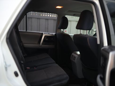 Used 2011 Toyota 4Runner SR5 image 13