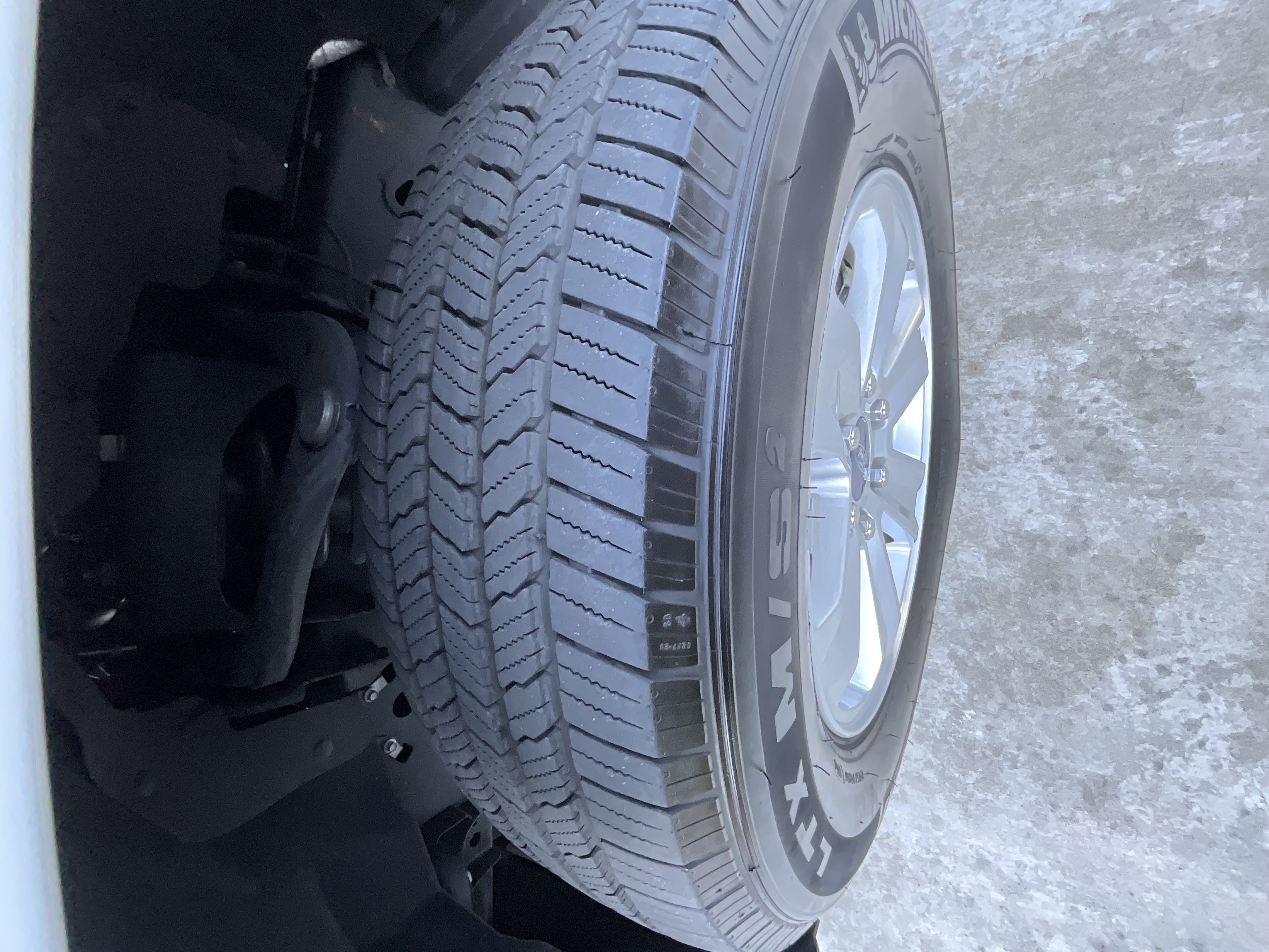 Used 2018 Ford F150 XL w/ Equipment Group 101A Mid RWD image 8
