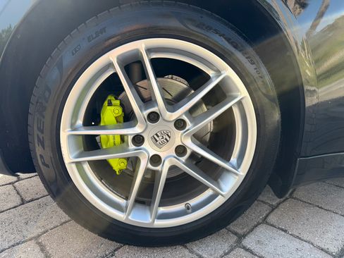 Used 2015 Porsche Panamera S RWD image 27