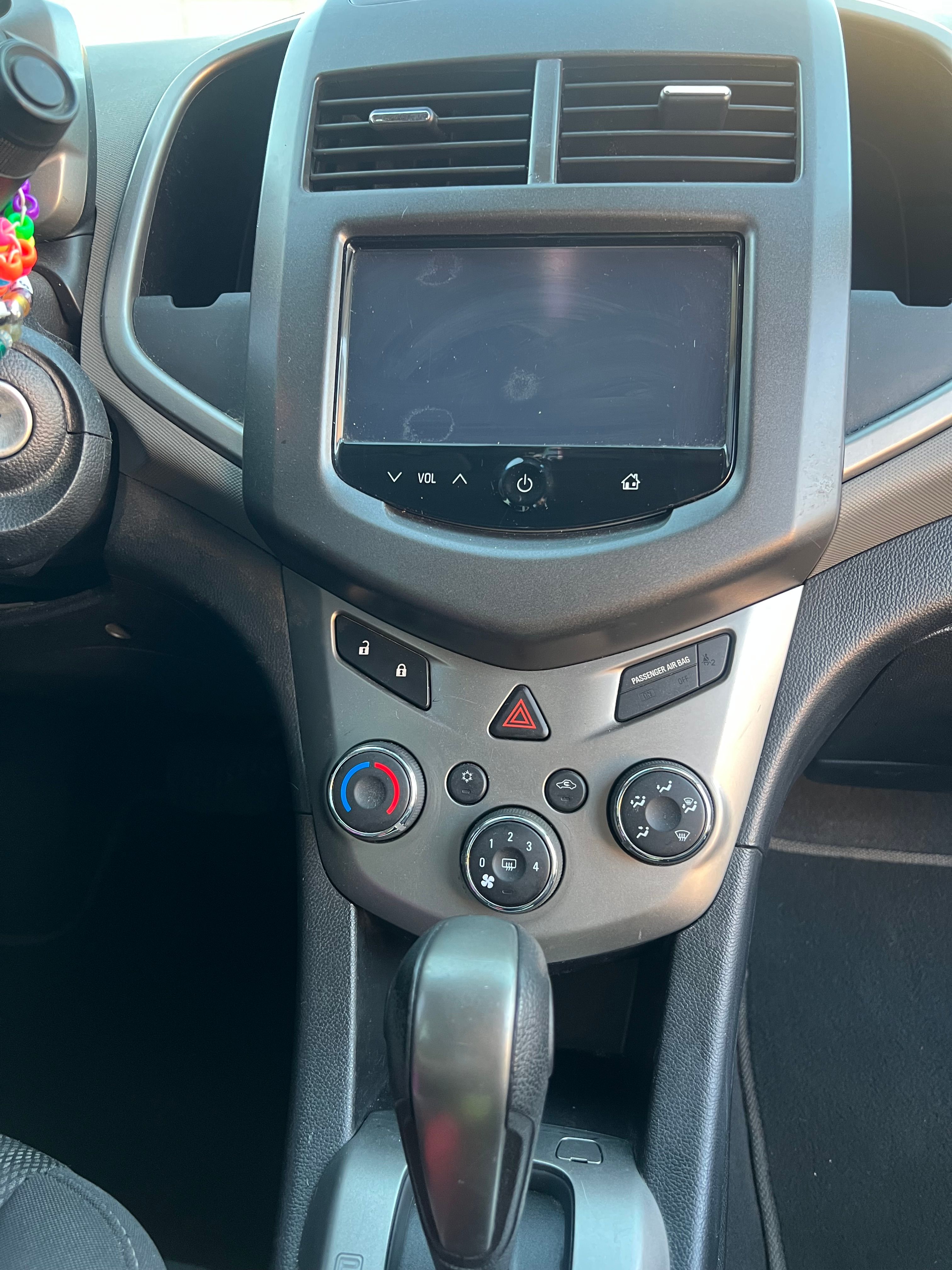Used 2016 Chevrolet Sonic LT FWD image 11