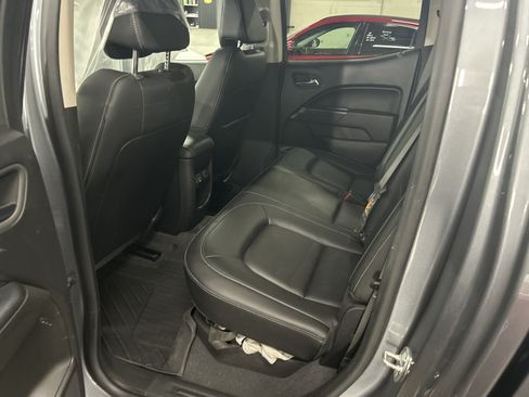Used 2022 Chevrolet Colorado LT w/ Luxury Package image 8