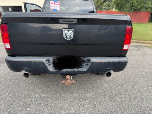 Used 2013 RAM 1500 Express image 16