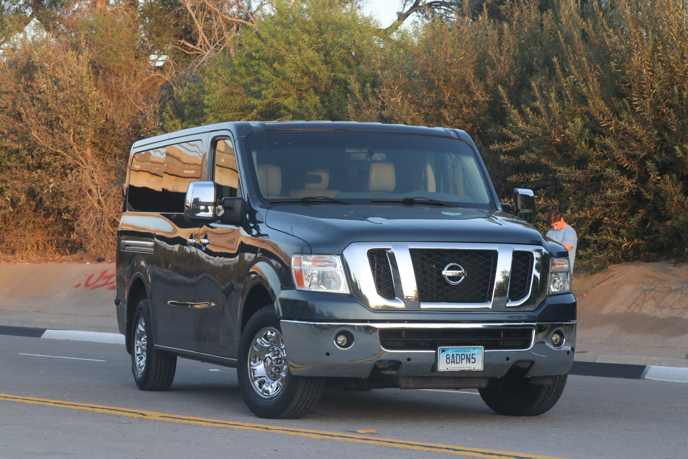 Used 2013 Nissan NV 3500 SL w/ Technology Pkg RWD image 6