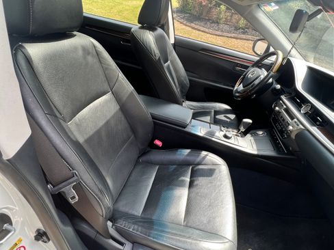 Used 2014 Lexus ES 350 image 11
