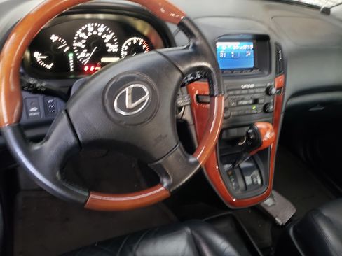 Used 2002 Lexus RX 300 4WD image 8