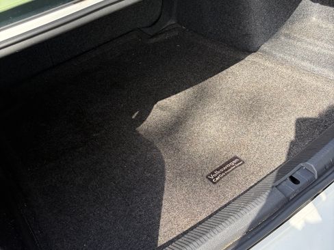 Used 2014 Volkswagen Passat 2.5 SE FWD image 9