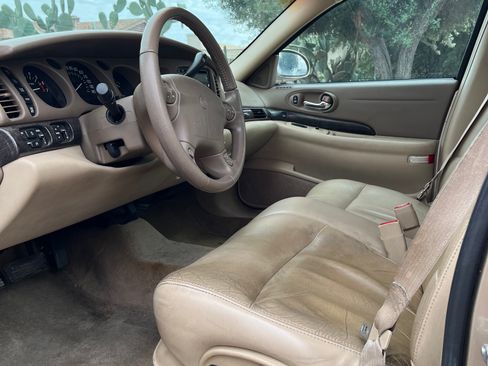 Used 2005 Buick Le Sabre Limited w/ Celebration Edition Package image 10