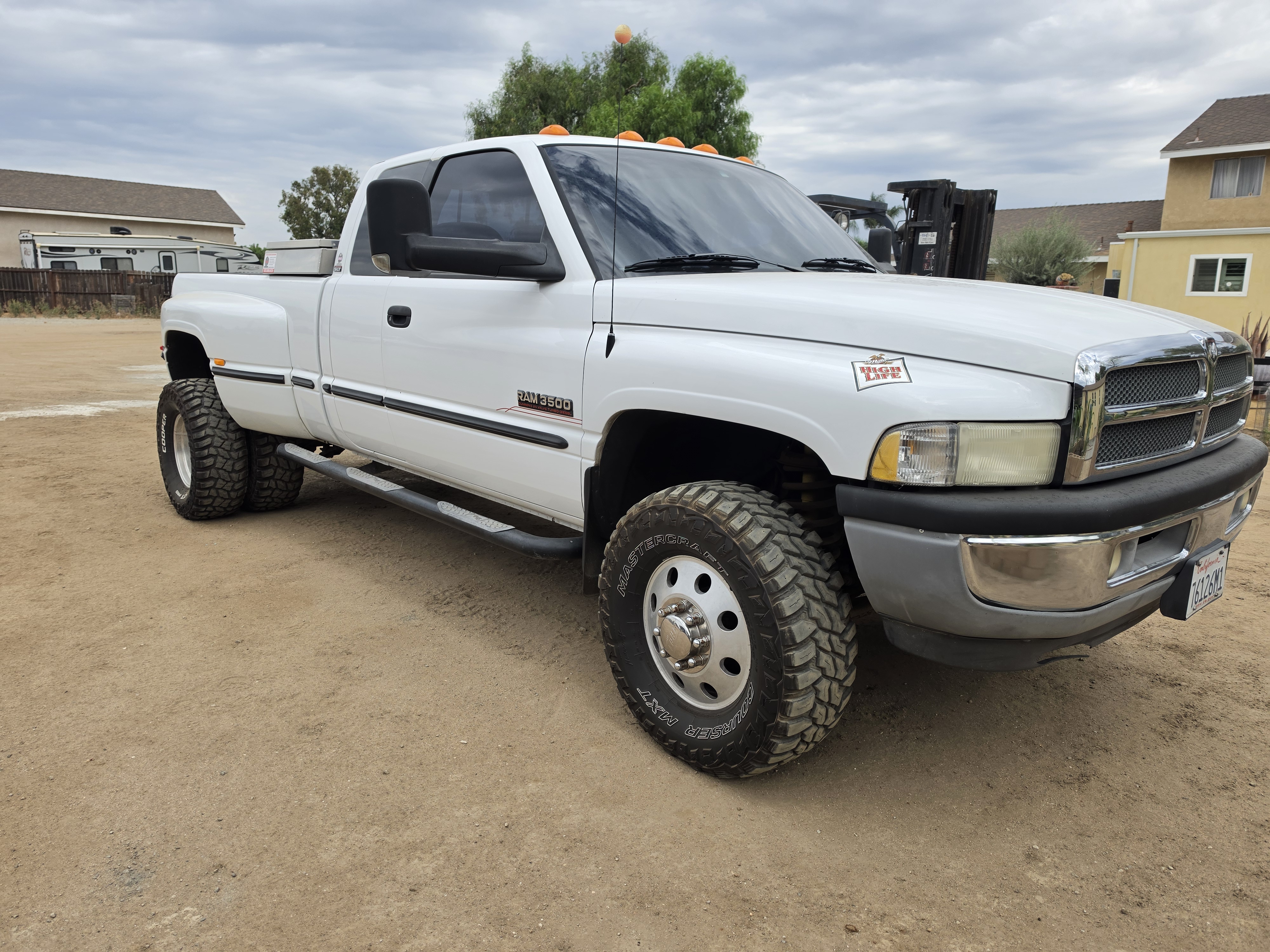 Used 2000 Dodge Ram 3500 Truck 4x4 Quad Cab image 1