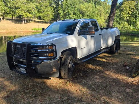 Used 2016 Chevrolet Silverado 3500 W/T w/ WT Convenience Package RWD image 2