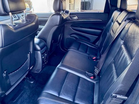 Used 2015 Jeep Grand Cherokee Limited image 21