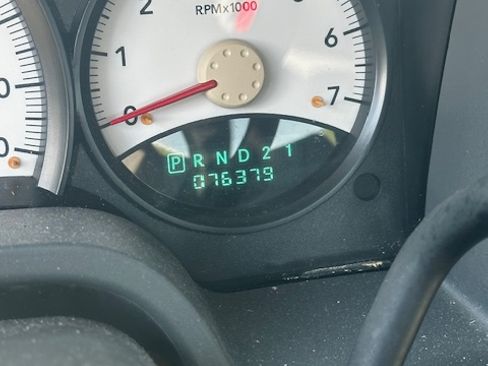 Used 2005 Dodge Dakota ST image 12