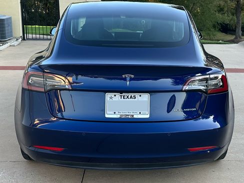 Used 2018 Tesla Model 3 Long Range image 10