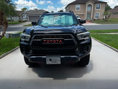 Used 2019 Toyota Tacoma TRD Off-Road RWD image 6