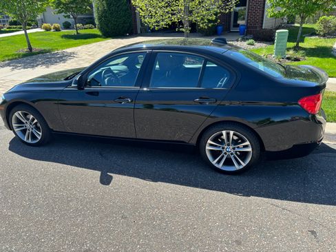 Used 2014 BMW 328i xDrive Sedan AWD/4WD image 1