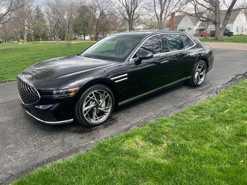 Used 2023 Genesis G90 3.5T image 6