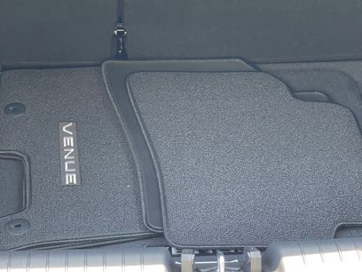 Used 2025 Hyundai Venue SEL