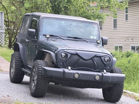 Used 2007 Jeep Wrangler X AWD/4WD image 2