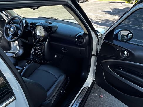 Used 2013 MINI Cooper Paceman S FWD image 11