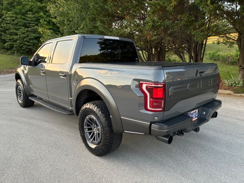 Used 2020 Ford F150 Raptor w/ Equipment Group 802A Luxury AWD/4WD image 10