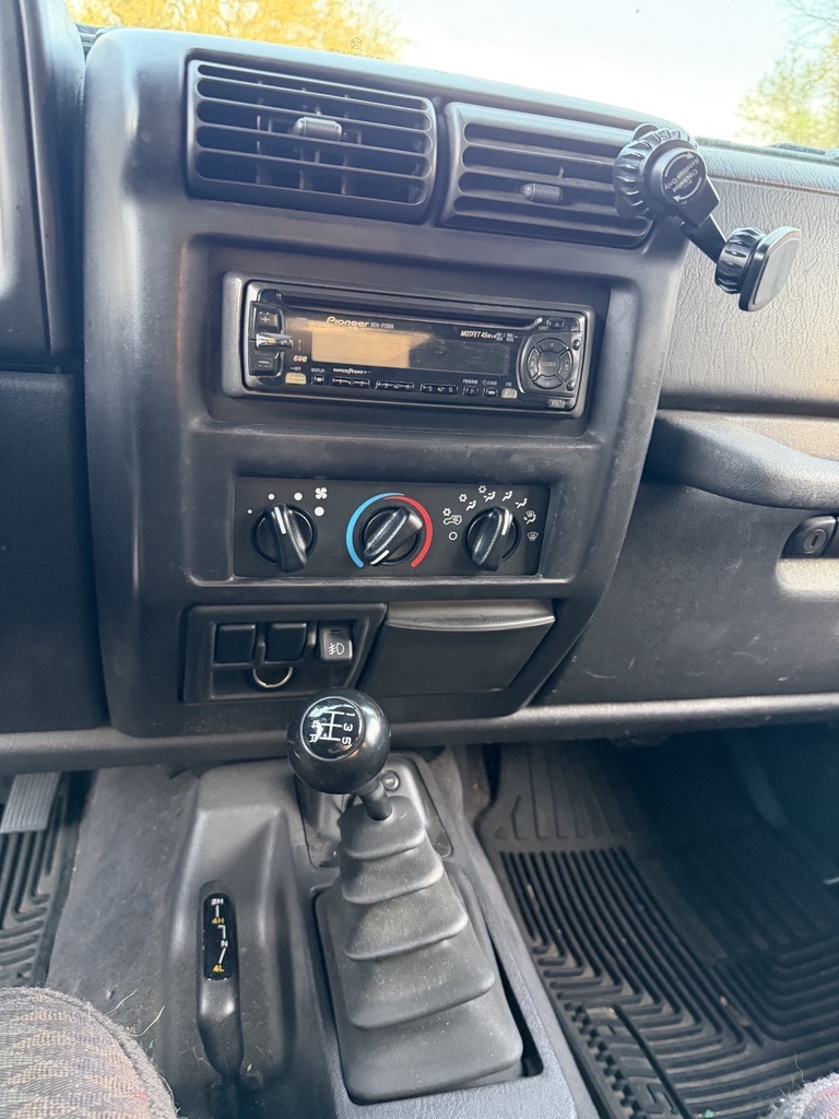 Used 1999 Jeep Wrangler Sport AWD/4WD image 9