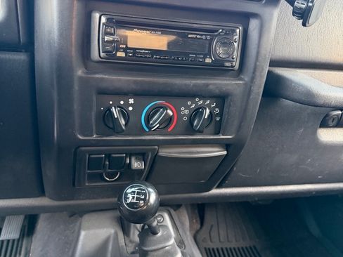 Used 1999 Jeep Wrangler Sport AWD/4WD image 9