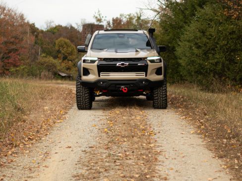 Used 2024 Chevrolet Colorado ZR2 w/ ZR2 Bison Edition image 30