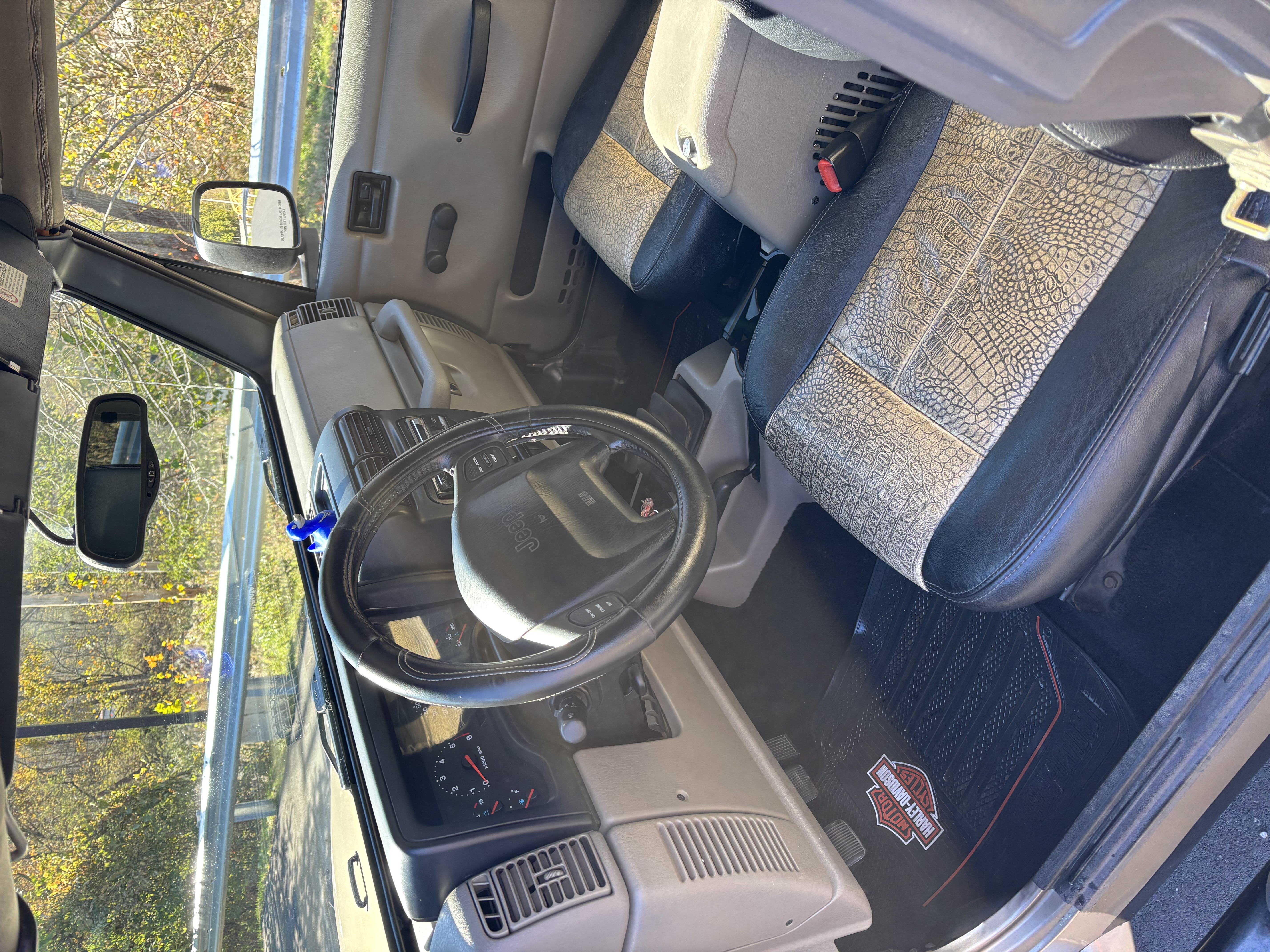 Used 2003 Jeep Wrangler Sahara AWD/4WD image 9