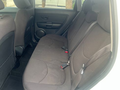Used 2013 Kia Soul EV image 9