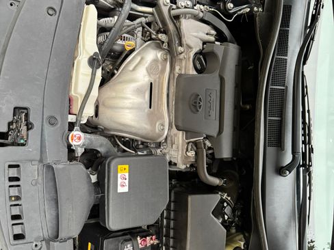 Used 2017 Toyota Camry SE FWD image 24